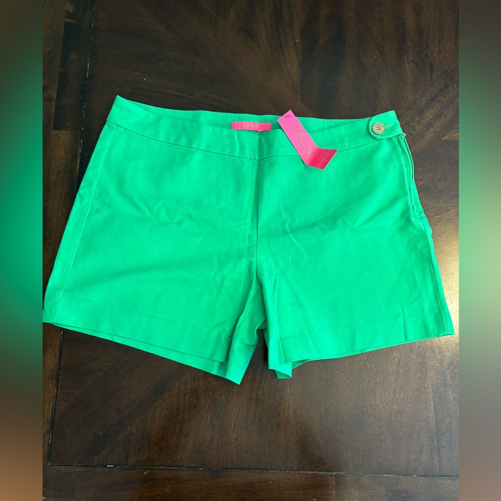 NWT Lily Pulitzer Alessi stretch short in cabana green size 12